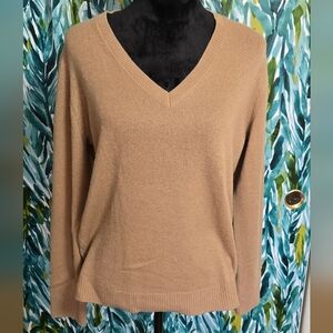 Theory Cashmere V-Neck Tan Sweater